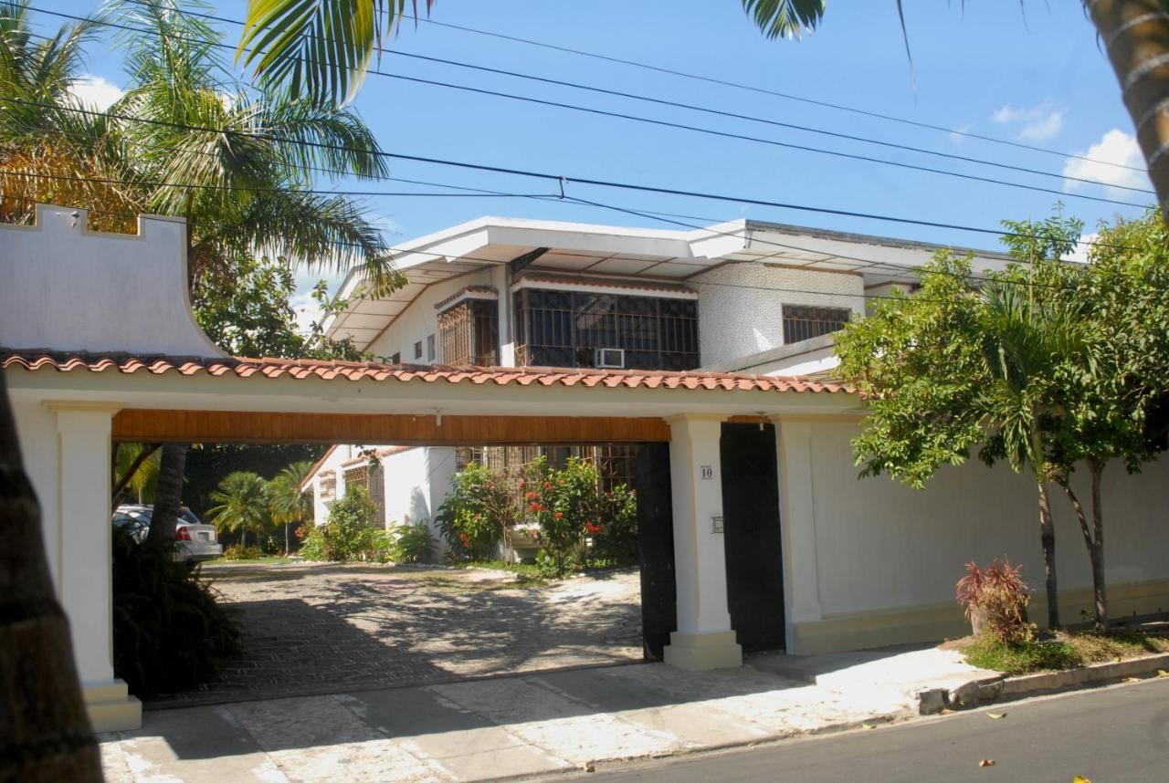 Hotel Santa Elena San Salvador Exterior photo