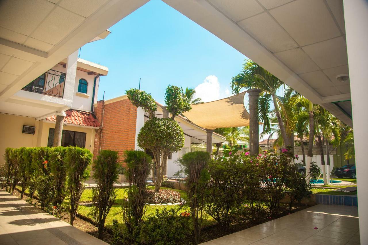 Hotel Santa Elena Antiguo Cuscatlan Exterior photo