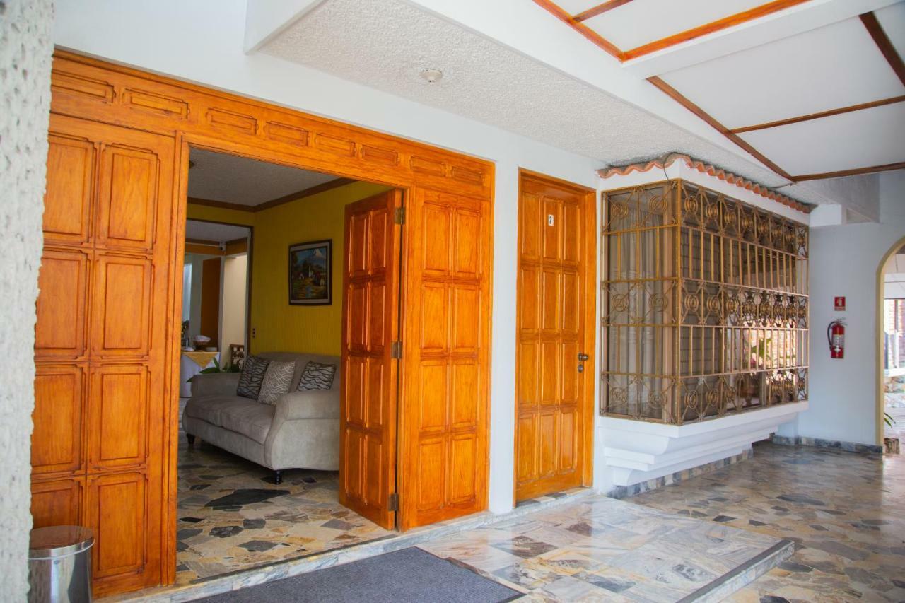 Hotel Santa Elena Antiguo Cuscatlan Exterior photo